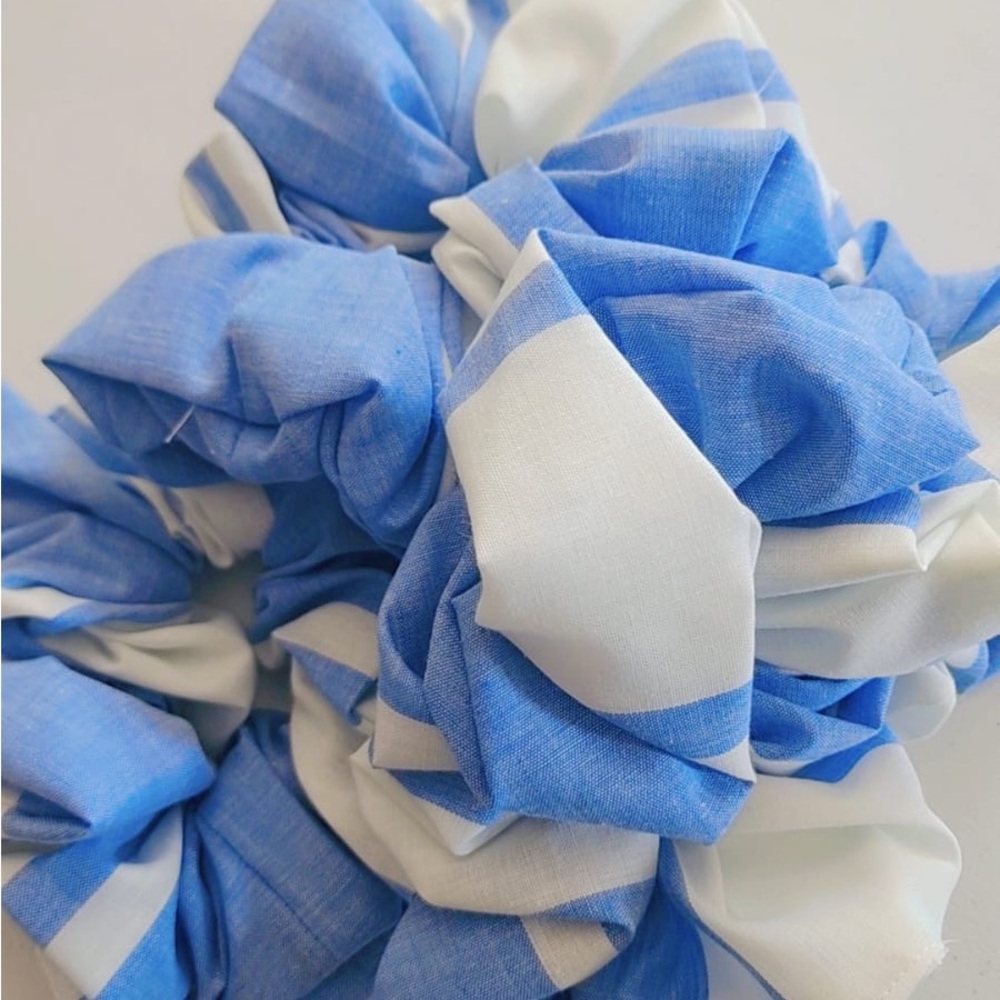 Blue and White Scrunhies set